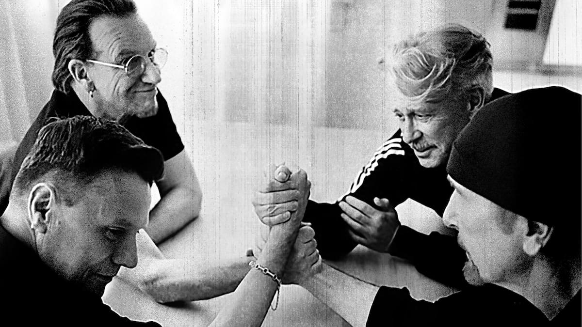 U2 lanza por sorpresa el EP 'Days of Ash': ¿qué historias de guerra están detrás de estas canciones?