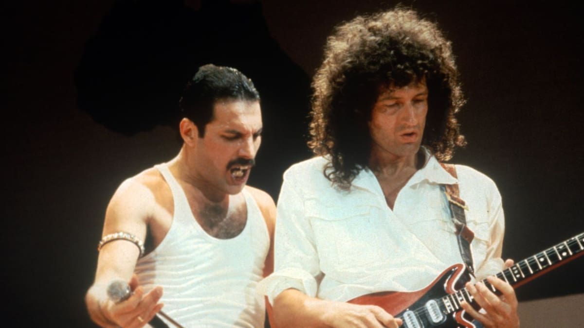 Decenas de objetos icónicos de Queen y Freddie Mercury, a subasta | LOS40 Classic | LOS40