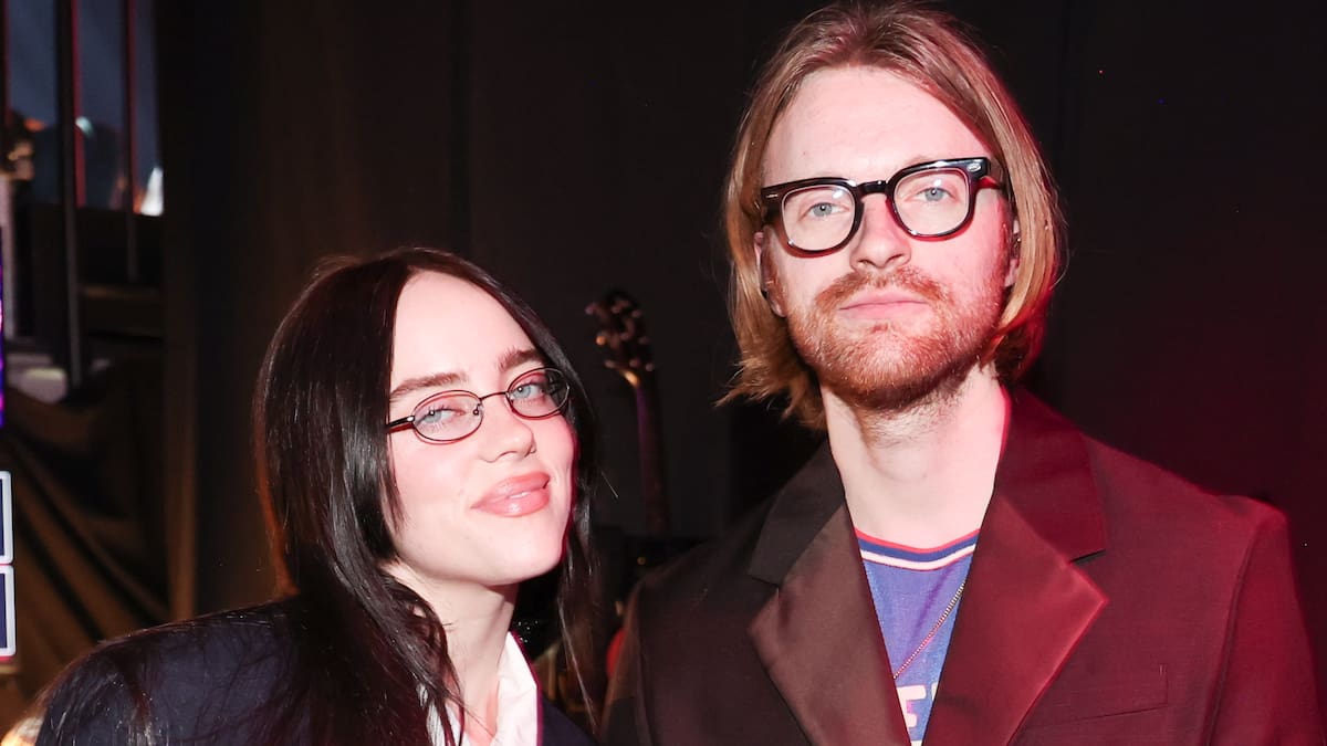 Billie Eilish Officiated Finneas O’connell’ Wedding To Claudia Sulewski—inside The Family Moment