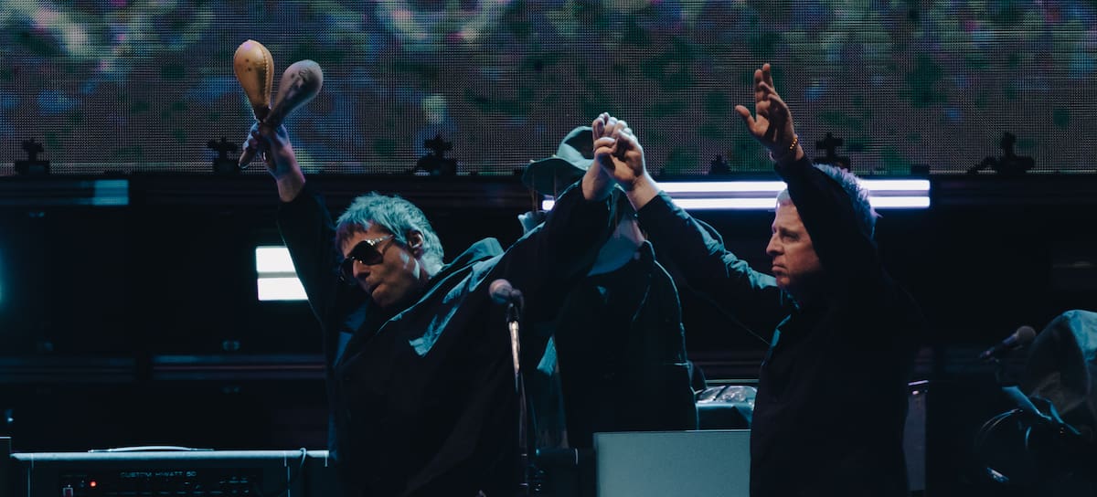 SYDNEY, AUSTRALIA - NOVEMBER 07 2025: Liam and Noel Gallagher de la banda Oasis, en su gira 2025, en Sydney, Australia.