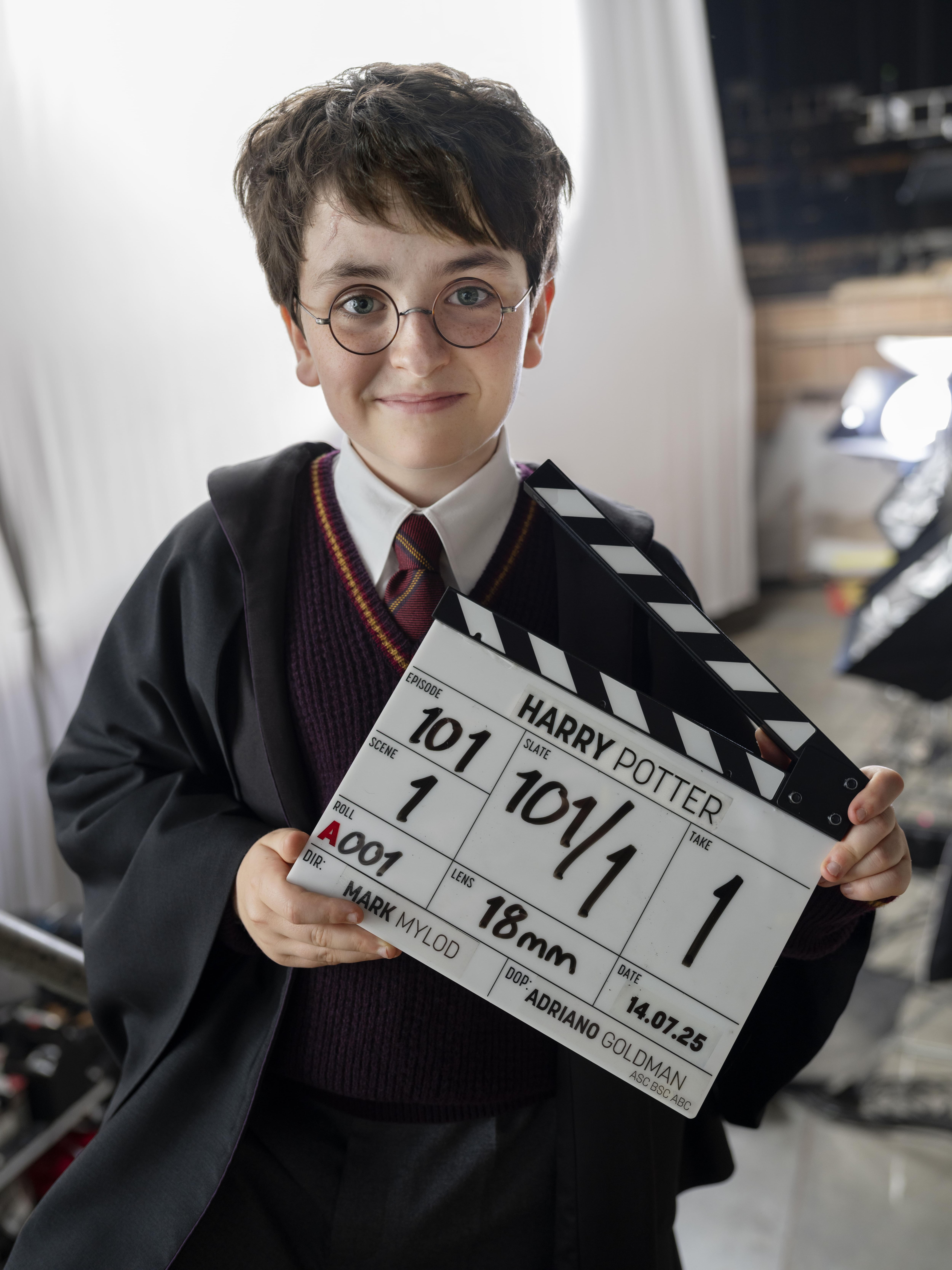 Así luce Dominic McLaughin como Harry Potter