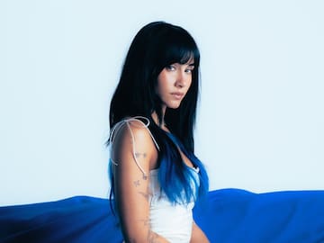 Crítica de ‘Cuarto azul’ de Aitana: pop sofisticado para sus ‘Exs’, amigas y la superestrella que se desmarca de la fórmula