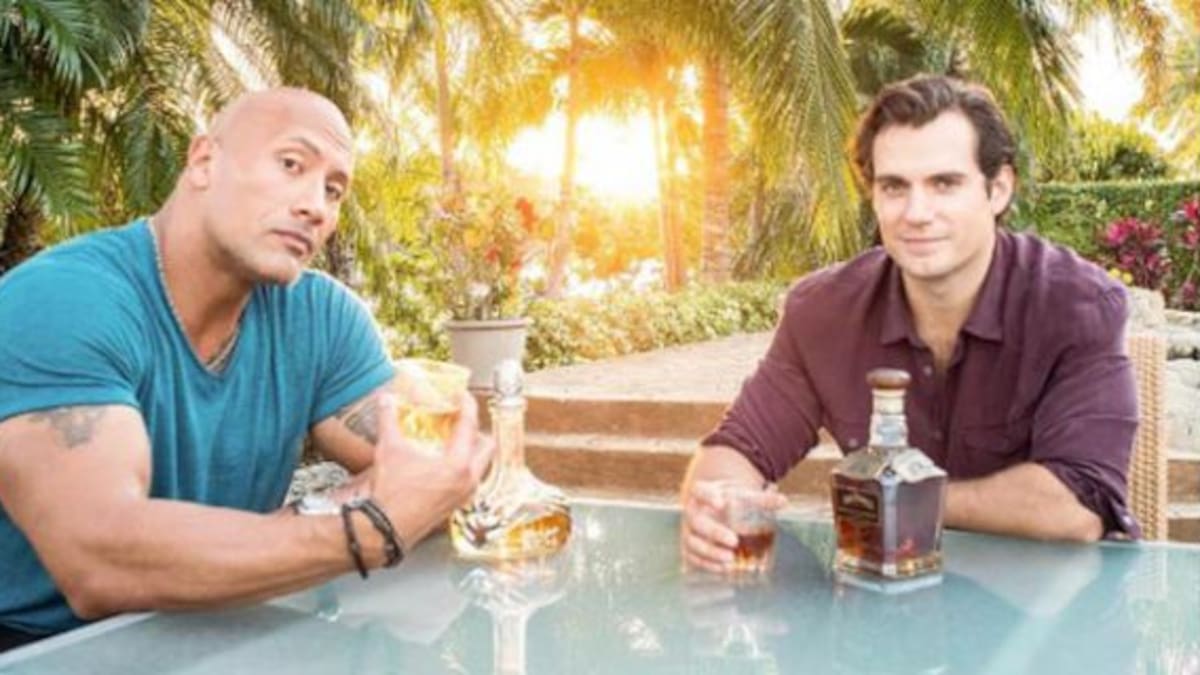 ¿Dwayne Johnson y Henry Cavill juntos en película de DC?