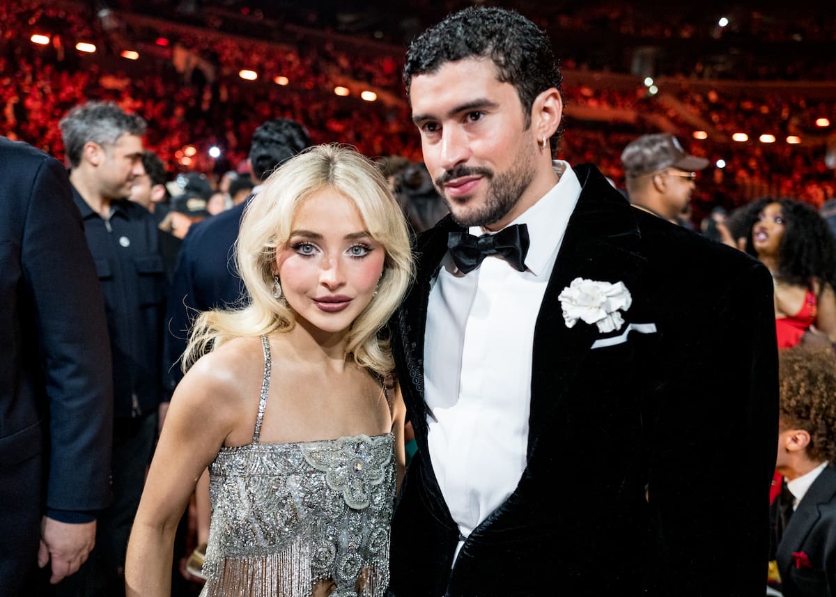 Sin duda, Bad Bunny ha sido el gran protagonista de los Grammy 2026 y muchos se han acercado a hablar con él. Pero, sinceramente, si tuviéramos que elegir, ¿no estaría en el ranking una colaboración con Sabrina Carpenter? Ya les hemos visto juntos en 'Saturday Night Live' así que, no les falta confianza.