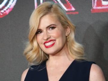 Adriana Abenia desata la polémica con unas declaraciones sobre la publicidad con mujeres de talla grande