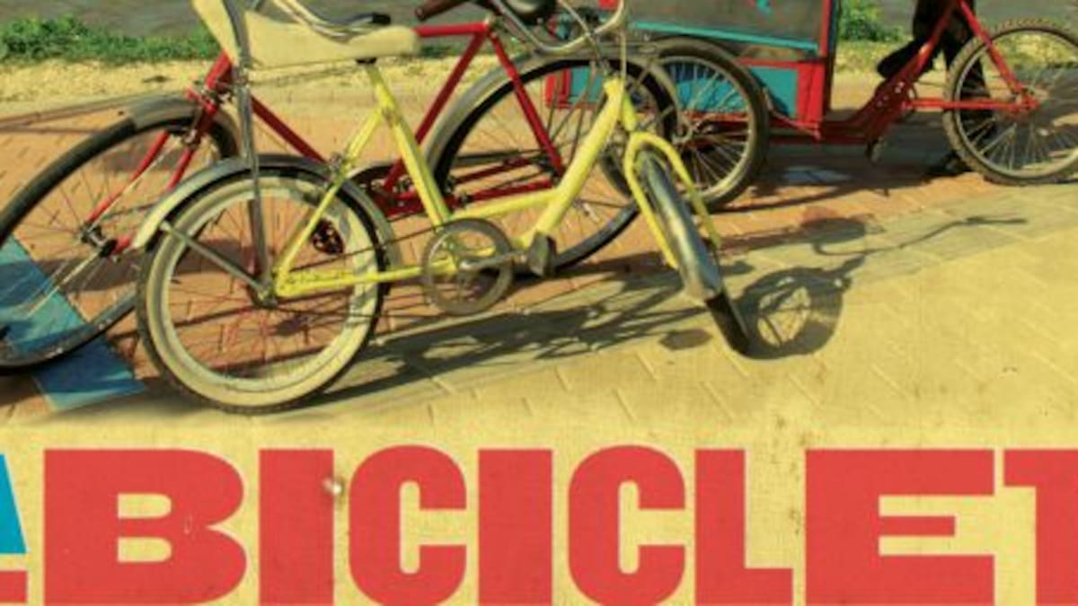 “La Bicicleta” de Shakira y Carlos Vives, con participación especial de Maluma!