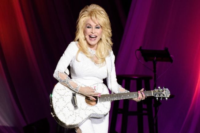 Dolly Parton ha vendido más de 100 millones de discos a lo largo de su carrera musical.