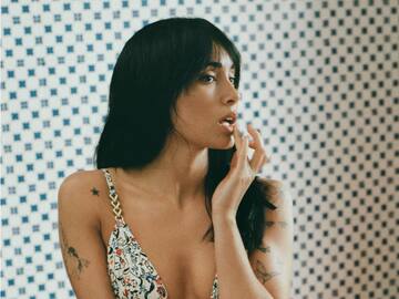 Pop up de Aitana en Barcelona: horario, dónde es y los precios de su merch para la 'Metamorfosis Season'