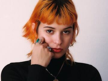 DORA ANUNCIA ‘IM PRESS’, NUEVO ADELANTO DE SU EP DEBUT