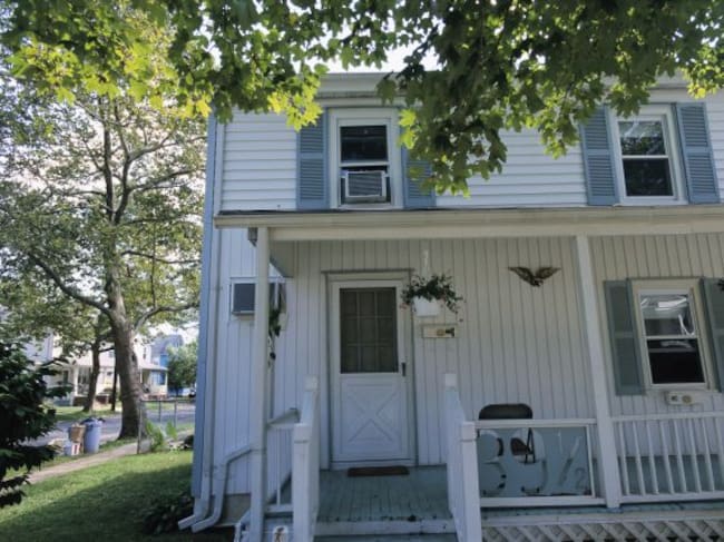 La casa conde creció Bruce Springsteen, en la calle Institute Street en Freehold, Nueva Jersey.