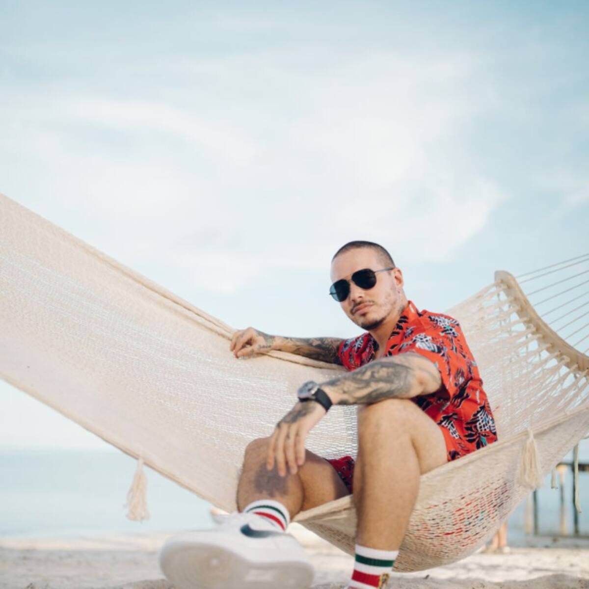 JBalvin nos pone en "Ambiente"