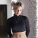 Dora, la hija de Bimba Bosé, regresa con ‘Sorry’, su canción más personal: ¡Mira el vídeo!
