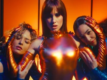 AITANA DA EL SALTO DEFINITIVO A LA MADUREZ MUSICAL CON ‘EN EL COCHE’ Y SE MUESTRA MÁS DIVA DEL POP QUE NUNCA