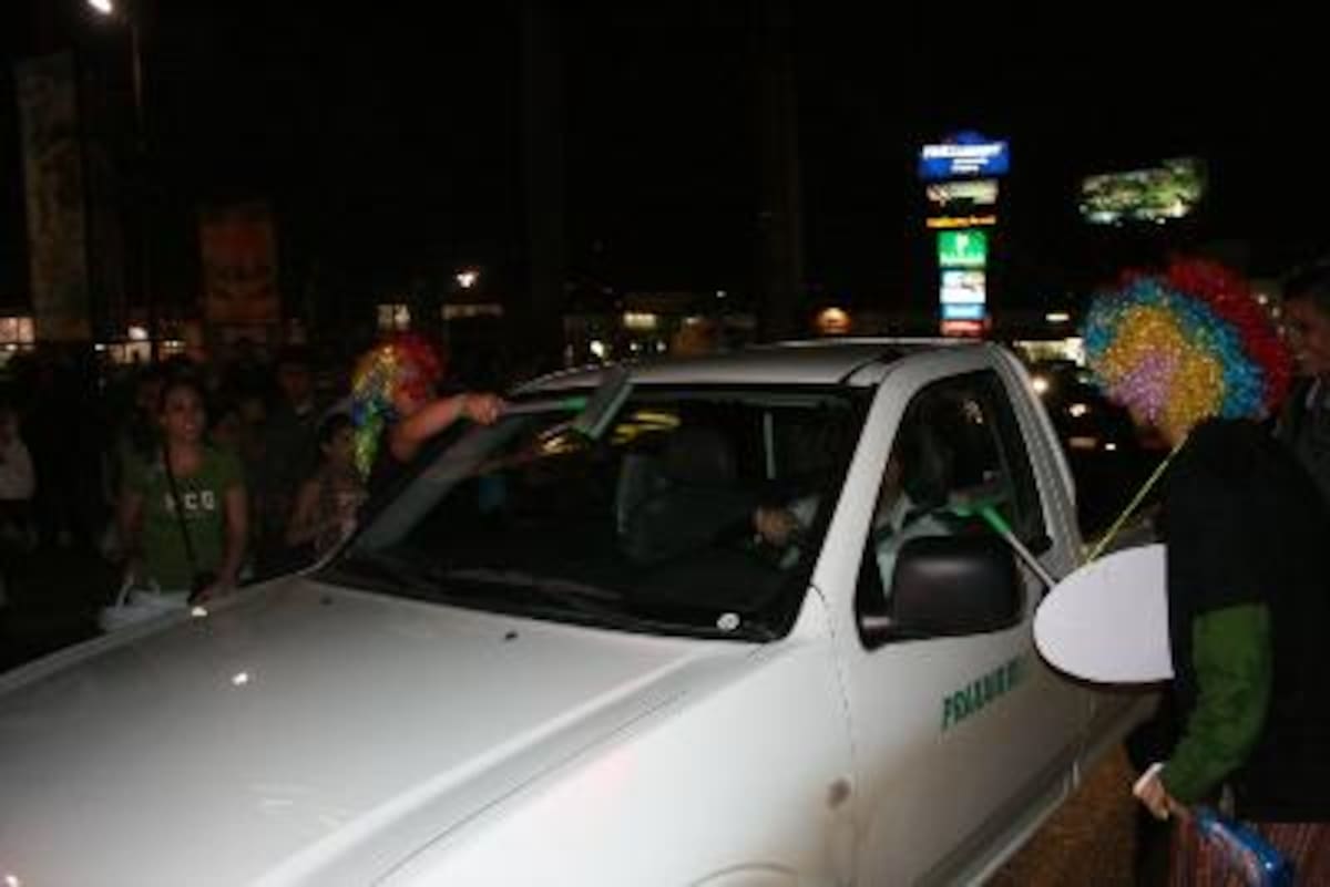 La Hora sin Nombre Segundo Aniversario Mc Donald's Zapote