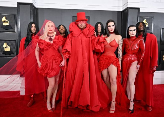 Sam Smith y Kim Petras, todo al rojo.