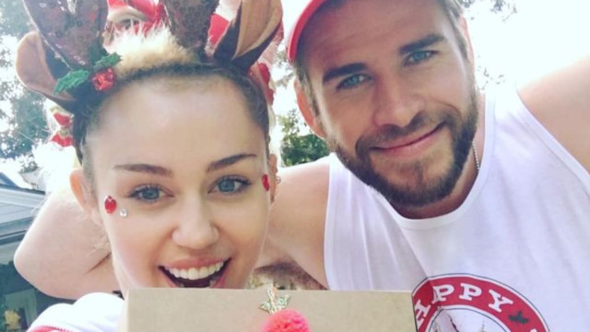 Muchos creen que este podría ser el álbum de boda de Miley Cyrus