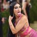 Lourdes León, la hija de Madonna, reivindicó en la MET Gala el derecho de las mujeres a no depilarse