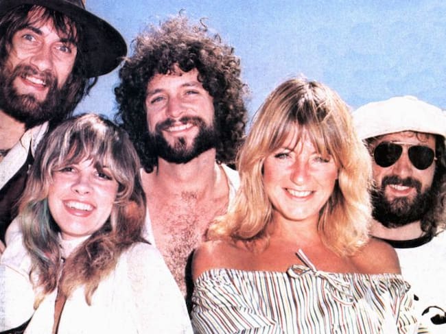 Fleetwood Mac en 1975. De izquierda a derecha: Mick Fleetwood, Stevie Nicks, Lindsey Buckingham, Christine McVie, John McVie.