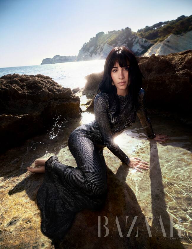Aitana posando en la revista Harper's Bazaar / Foto cedida por Harpers Bazaar (Xavi Gordo)