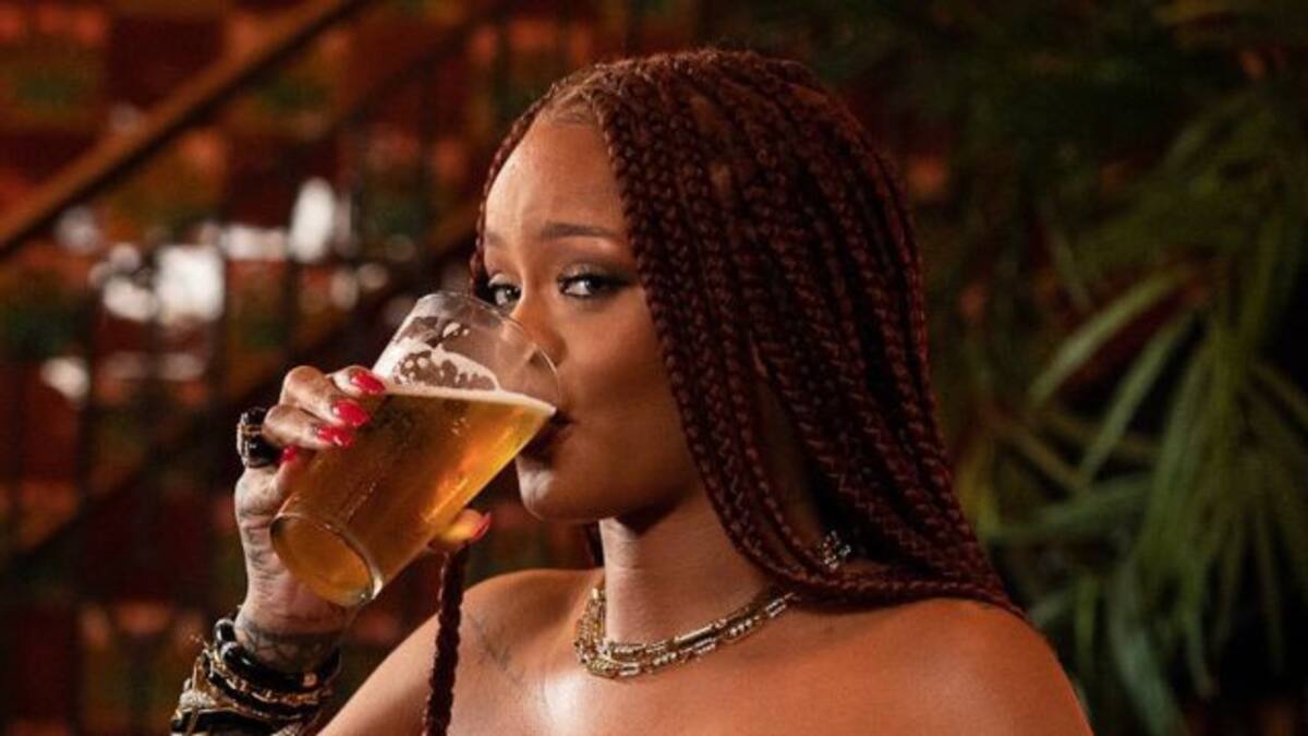 Rihanna, en su entrevista más alocada (y con más alcohol)