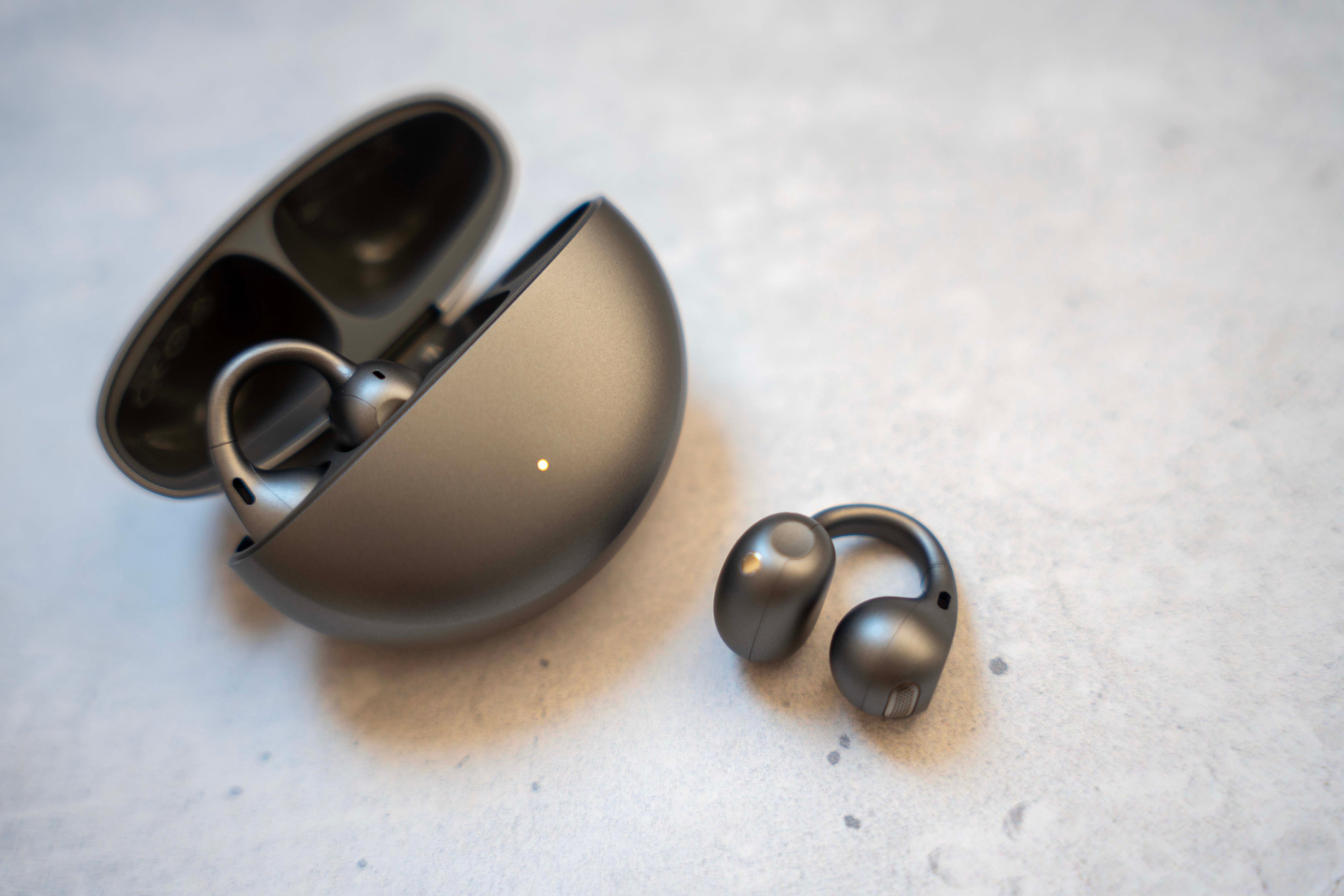 Oppo Enco Clip 2