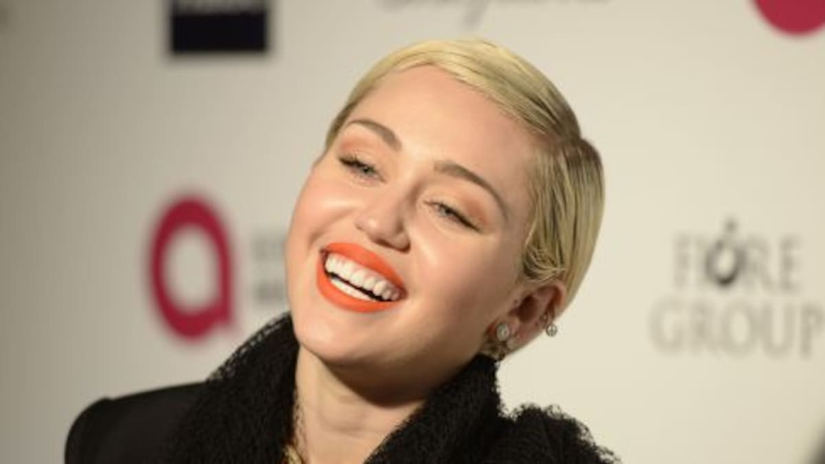 Morimos con este dueto de Miley Cyrus junto a su papá