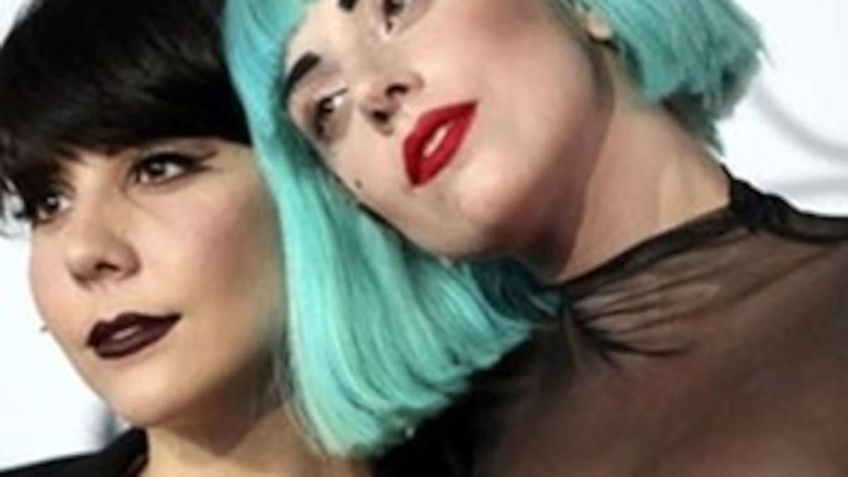 Lady Gaga estrena nuevo novio: el modelazo Taylor Kinney