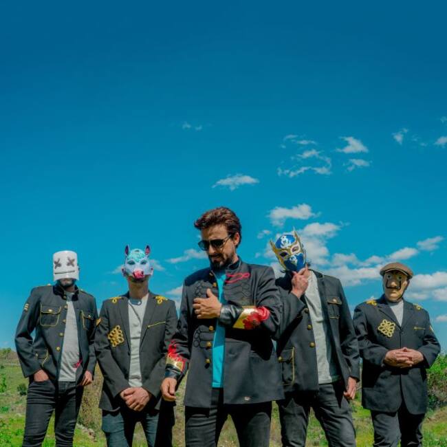 Funambulista en el vídeo 'Me gusta la vida'