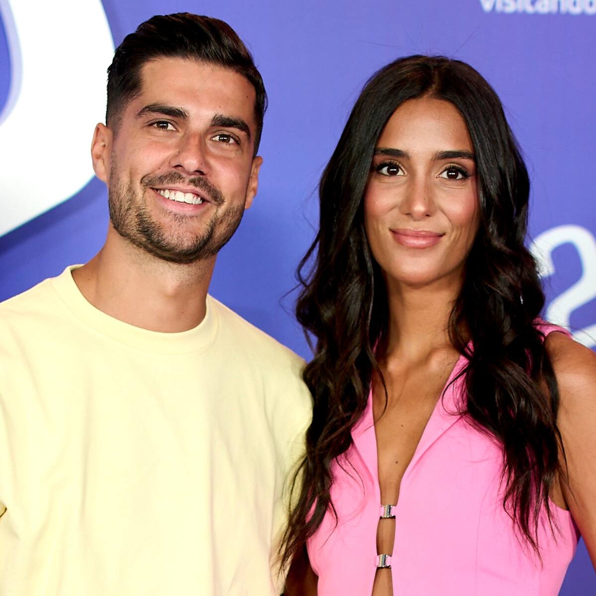 Claudia Martínez y Mario González desvelan el sexo de su bebé y las reacciones no se hacen esperar: “AMOOOOOO”