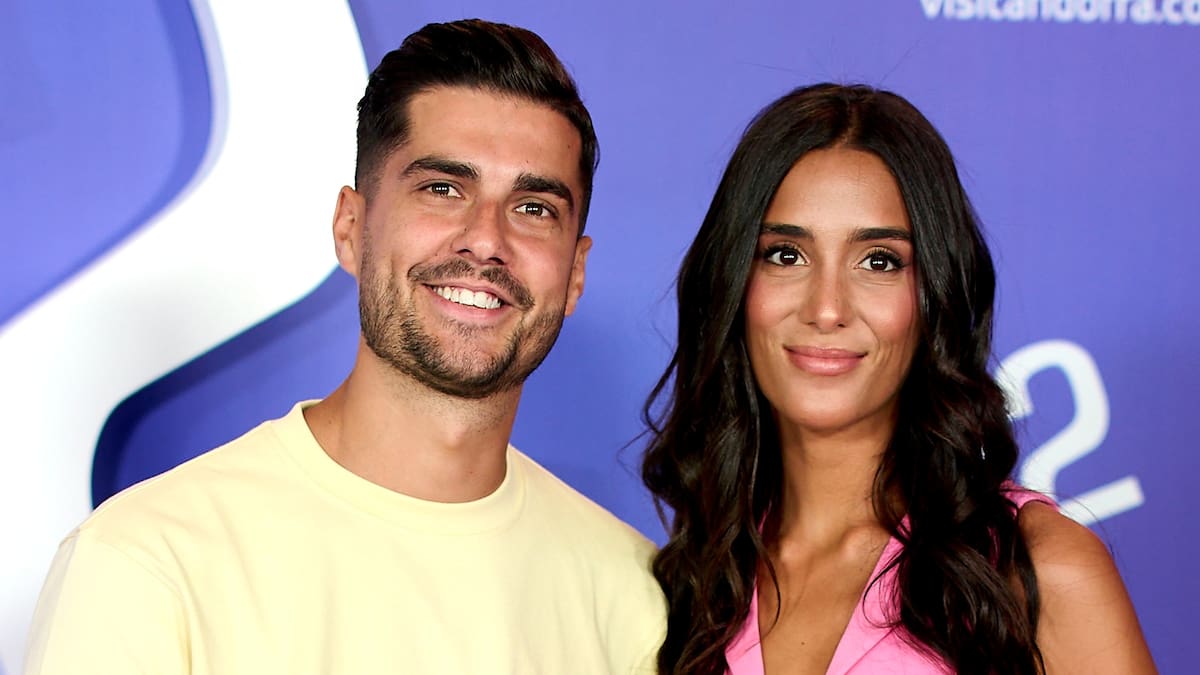 Claudia Martínez y Mario González desvelan el sexo de su bebé y las reacciones no se hacen esperar: “AMOOOOOO”