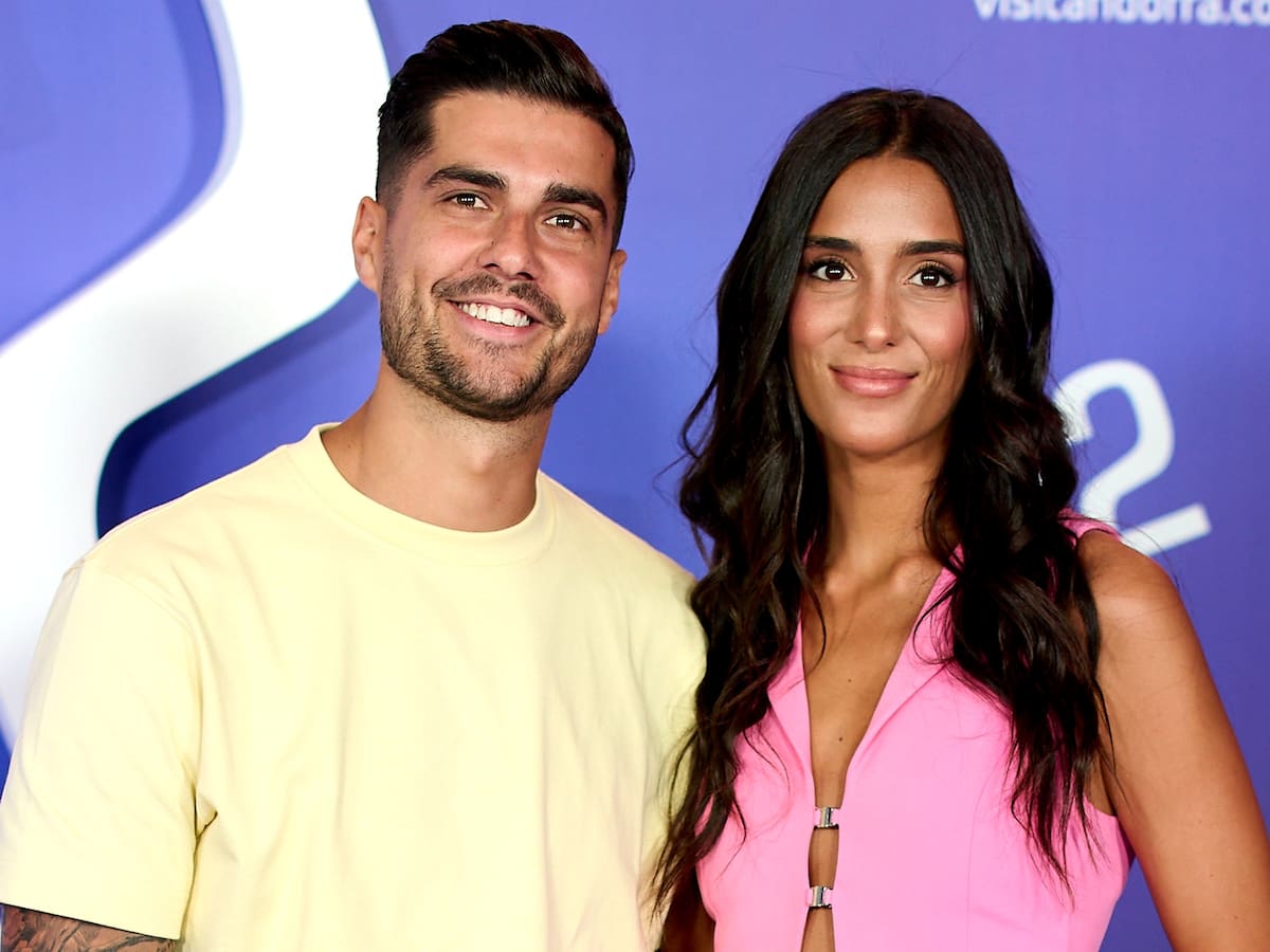 Claudia Martínez y Mario González desvelan el sexo de su bebé y las reacciones no se hacen esperar: “AMOOOOOO”