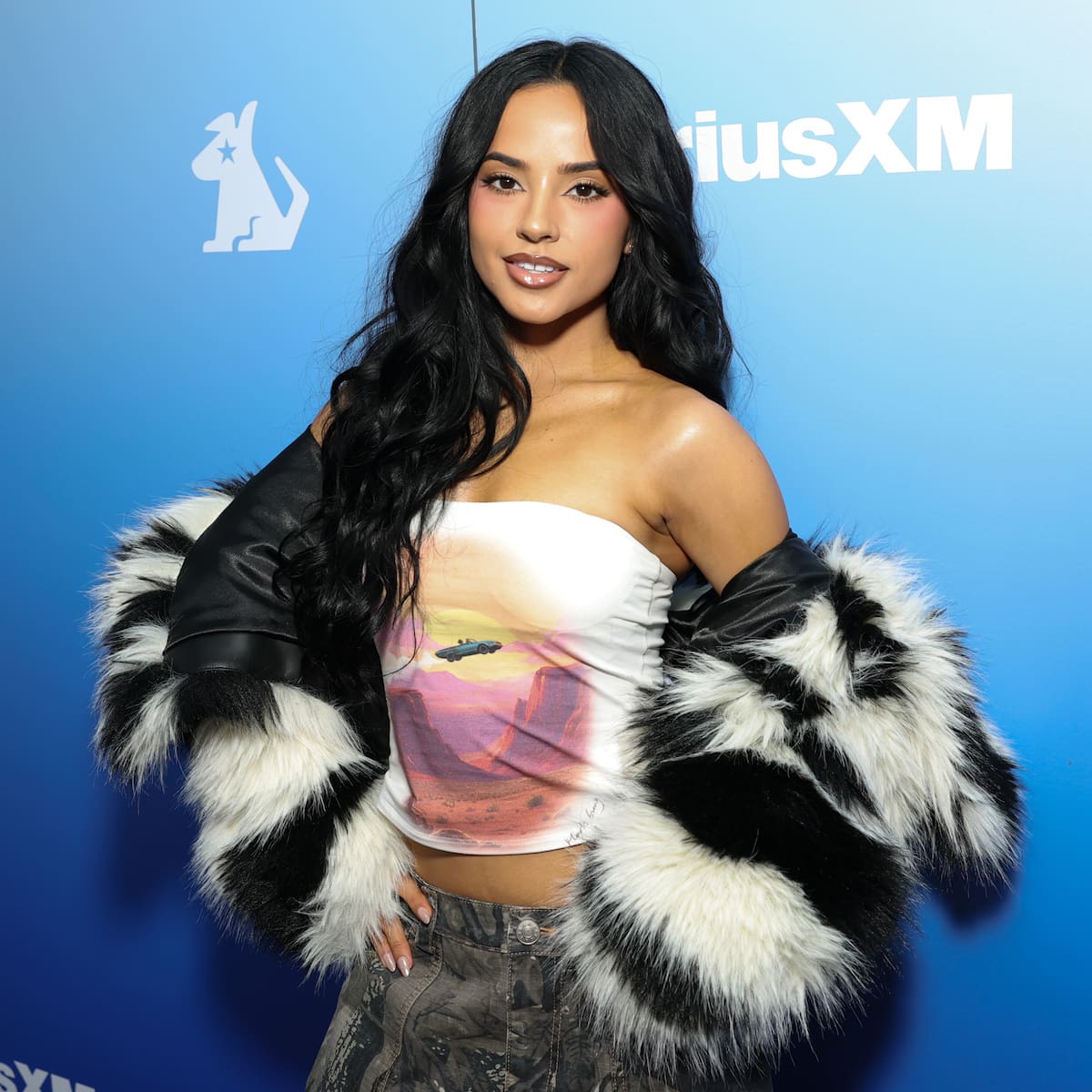La primera colaboración de Becky G y Tokischa no llegará en la música: ambas se unen a la película 'House of Guerrero'