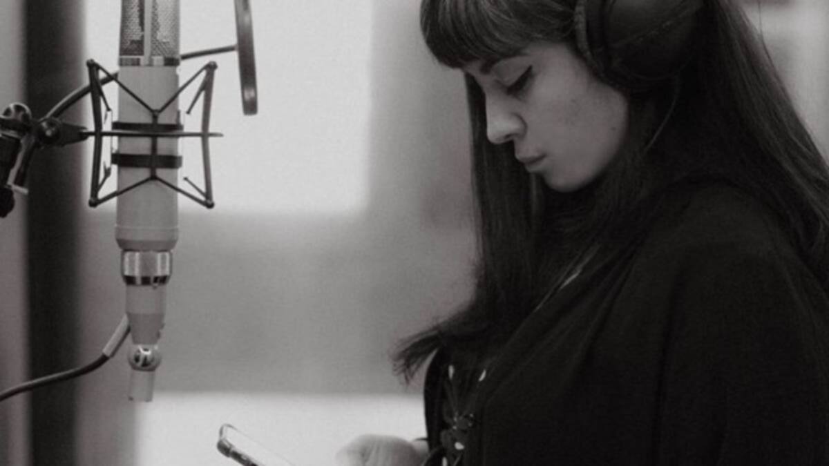 Mon Laferte estrena “Se Me Va A Quemar El Corazón”