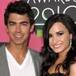 Joe Jonas y Demi Lovato volvieron a cantar sus éxitos de Camp Rock