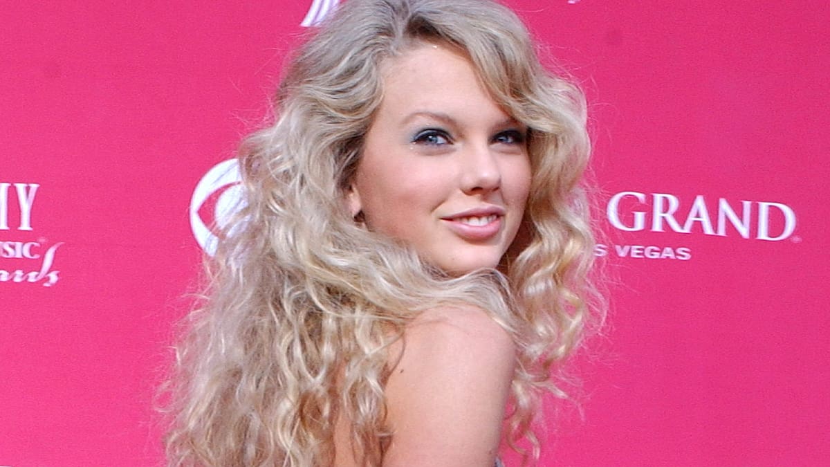 Veinte años de 'Tim McGraw', el primer sencillo de Taylor Swift: el debut de la adolescente que cambiaría el pop del siglo XXI