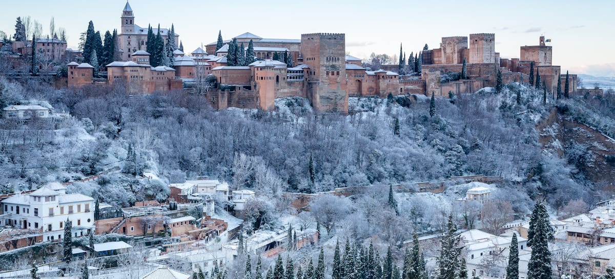 La Alhambra de Granada, nevada.