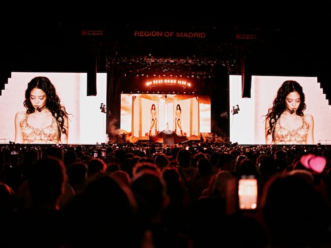 Jennie en el escenario del Mad Cool 2026