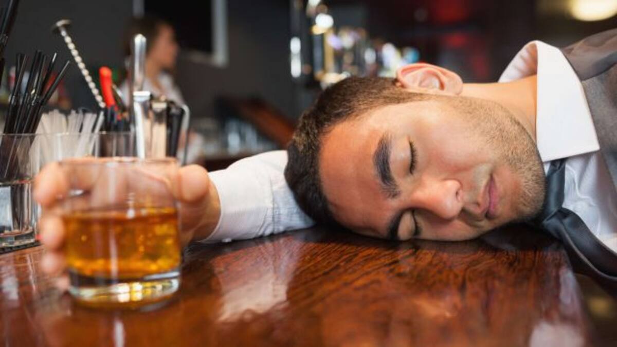 10 cosas que no debes hacer cuando estas pasado de copas
