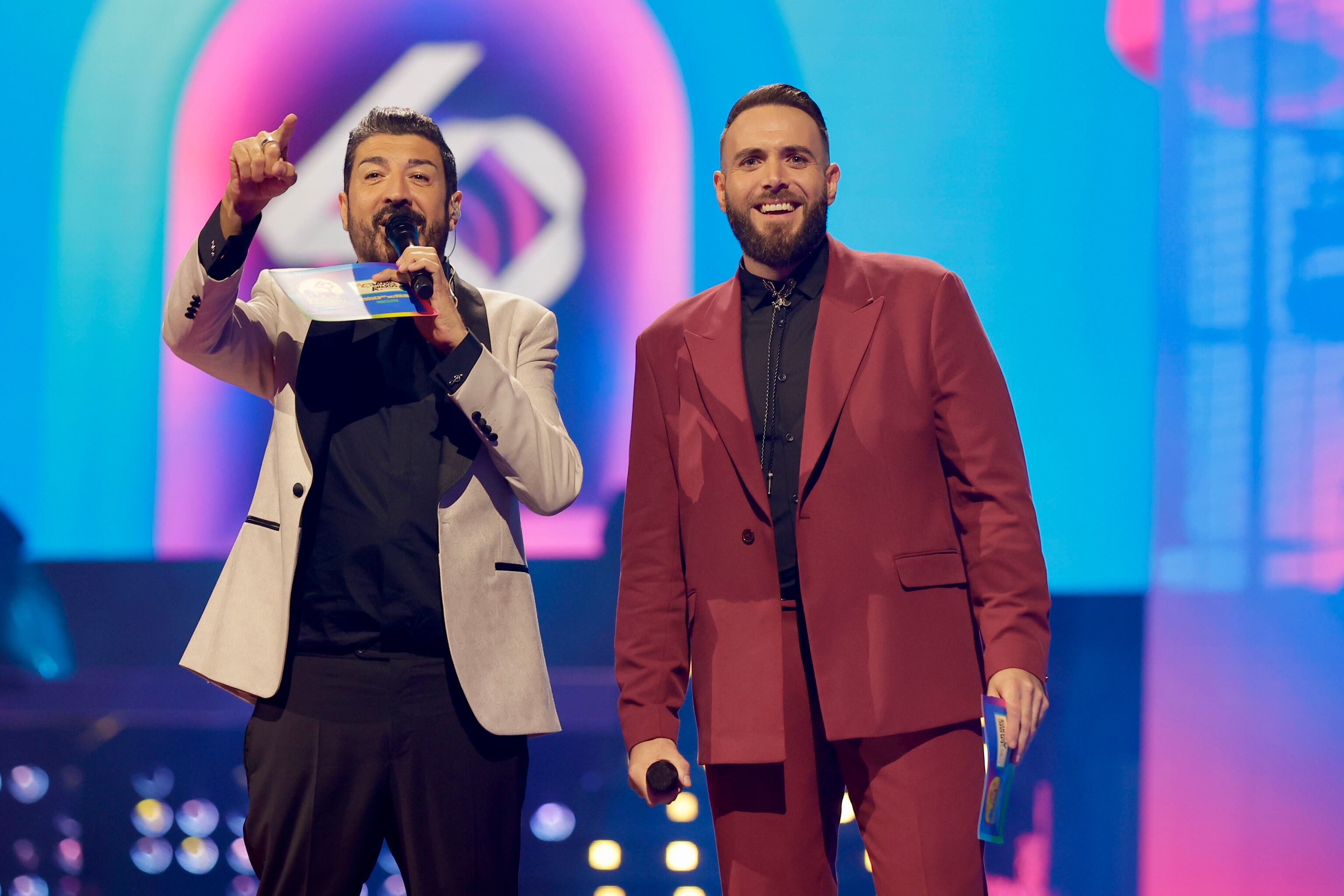 Nuestro compañero Félix Castillo, presentador de la ceremonia de entrega y del preshow