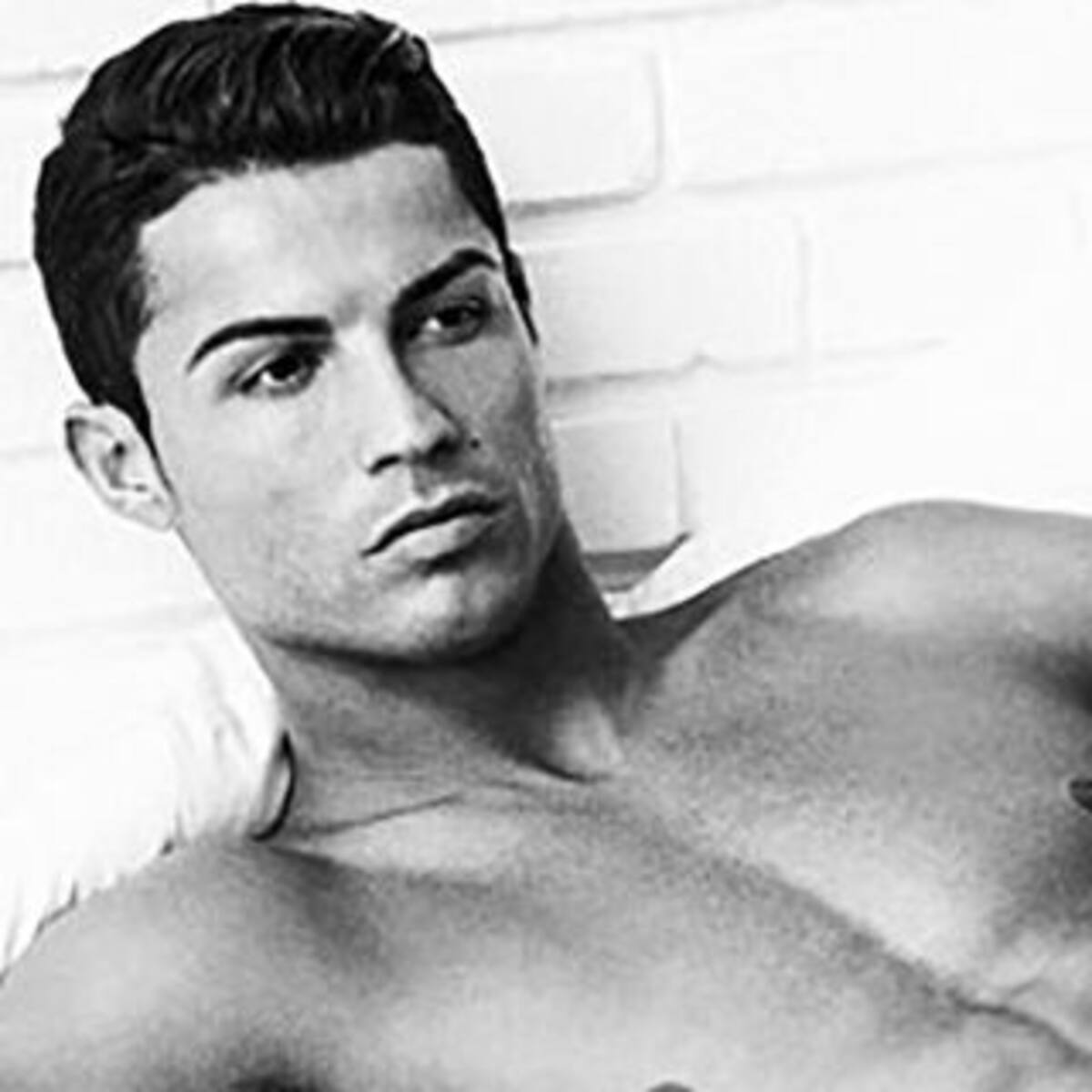 ¿Cuánto cobra Cristiano Ronaldo por tuitear?