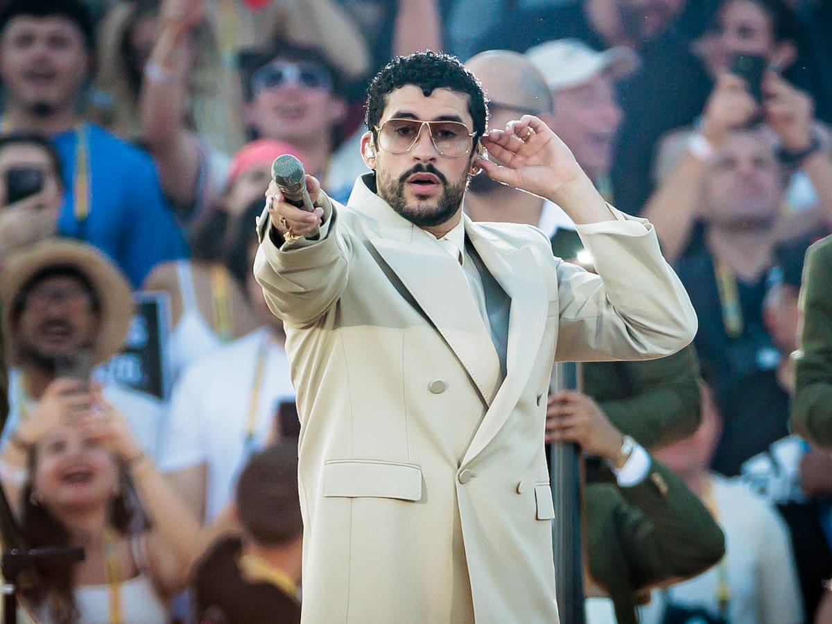 Bad Bunny se emociona en el último concierto de ‘DeBÍ TiRAR MáS FOToS World Tour’: Canción exclusiva, invitados y fin de una era