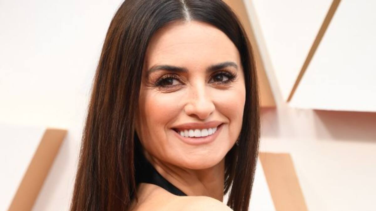 Penélope Cruz se ríe de sí misma recordando su inocencia de juventud