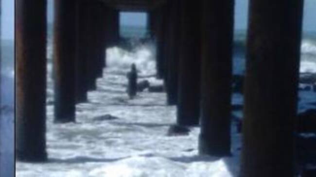 ¿Un fantasma en el muelle de Miramar?