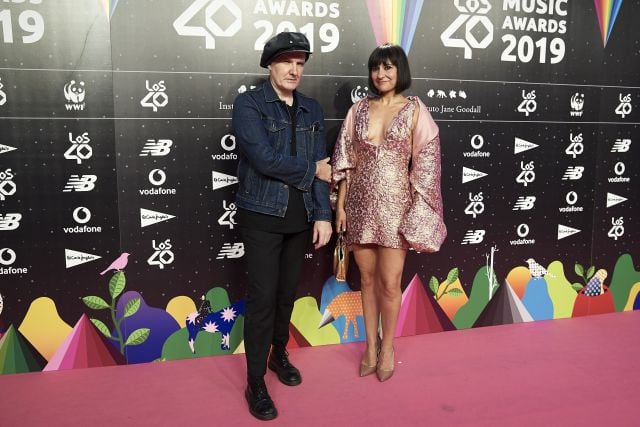 Eva Amaral y Juan Aguirre, de Amaral, a su llegada a la Cena de Nominados de LOS40 Music Awards 2019.