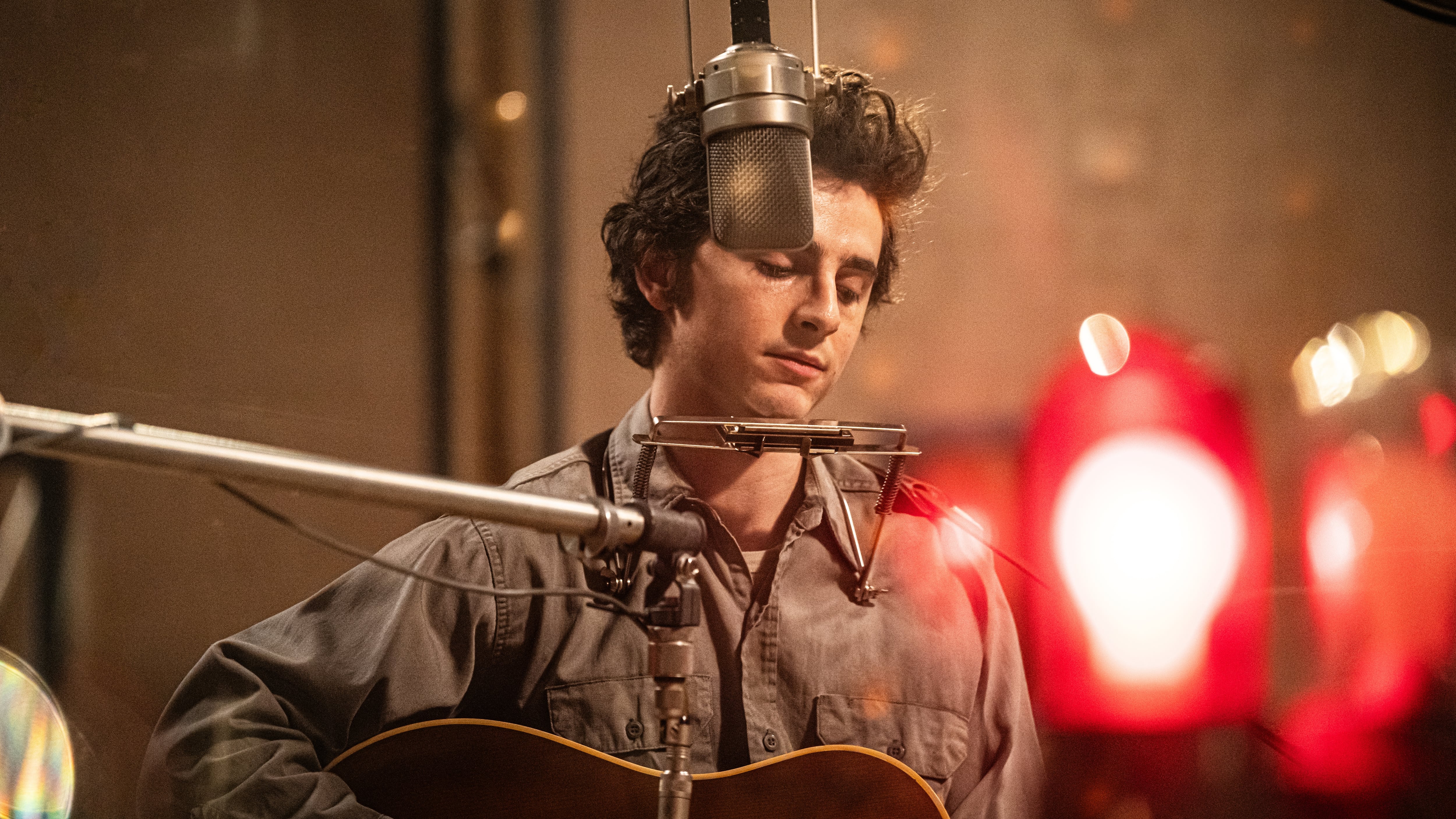 Timothée Chalamet como Bob Dylan en &#039;A Complete Unknown&#039;. / Searchlight Pictures