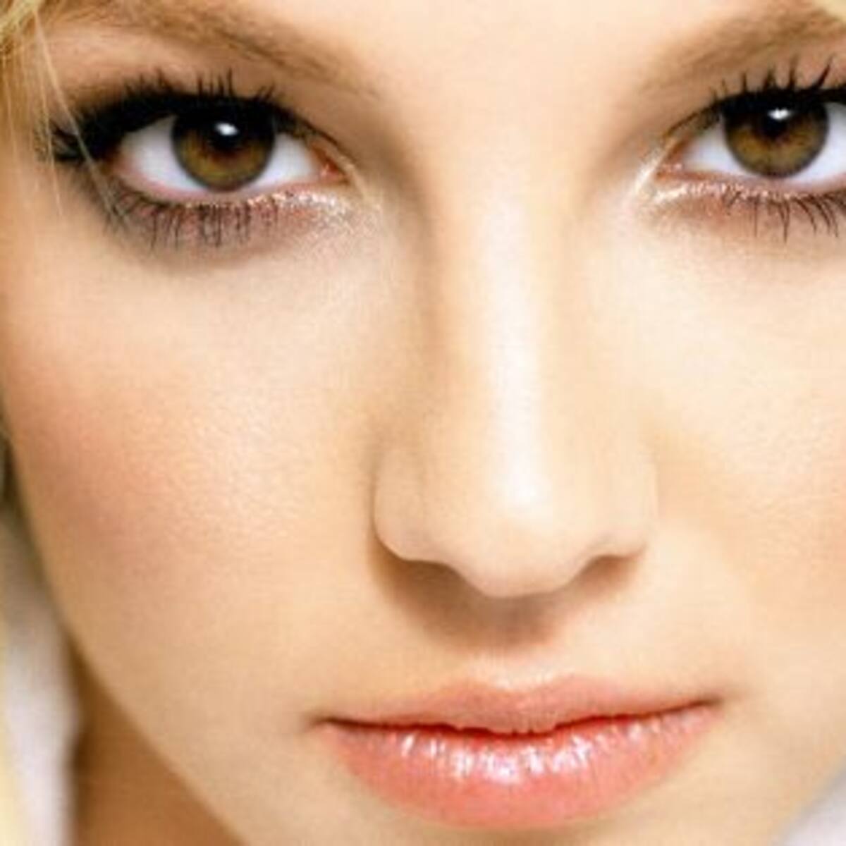 ¡Britney se olvidó la coreo en pleno show!
