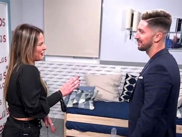 Explosión de emociones entre Marta y Léster tras repasar juntos las fotos de su pasado en su pisito de ‘Solos’