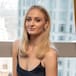 Sophie Turner se reencuentra con un valioso objeto de ‘Juego de Tronos’