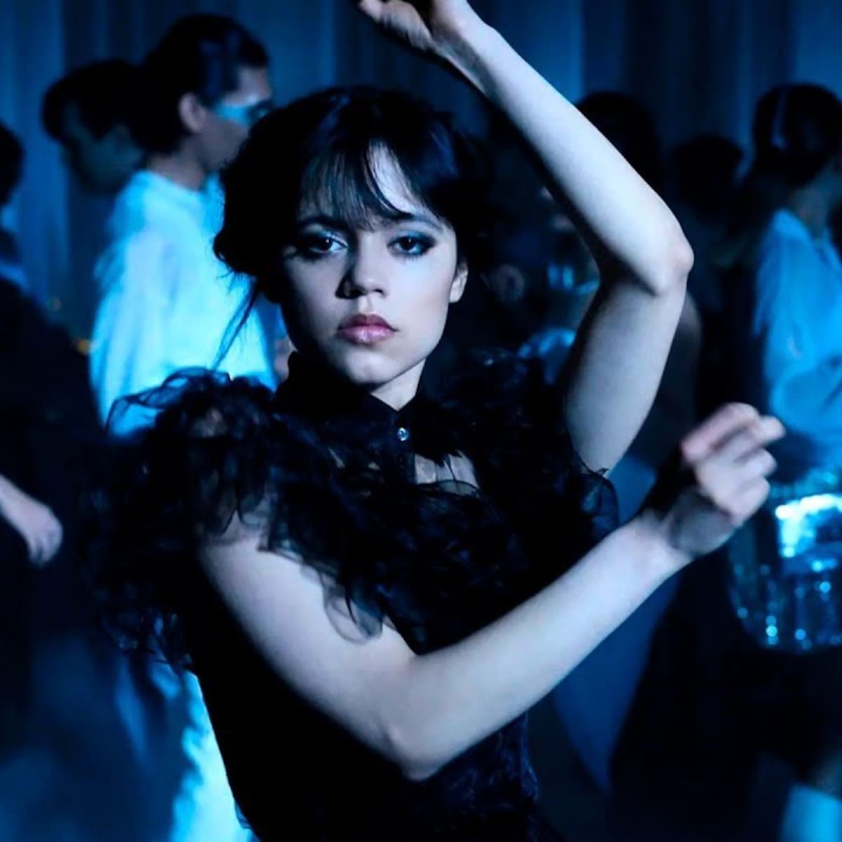 Las 5 canciones que Netflix ha 'resucitado' gracias a sus series y películas y el asombroso caso de 'Golden'