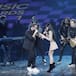 La actuación de Aitana y Zzoilo: cantan ‘Mon Amor Remix’ en LOS40 Music Awards 2021
